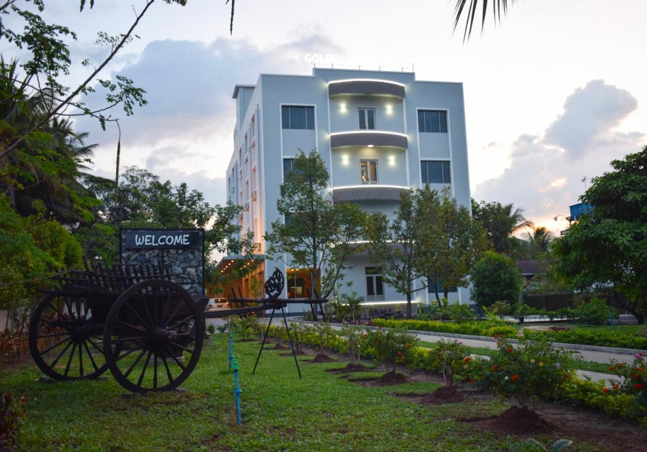 Golden Dream Hotel Mawlamyine Exterior photo