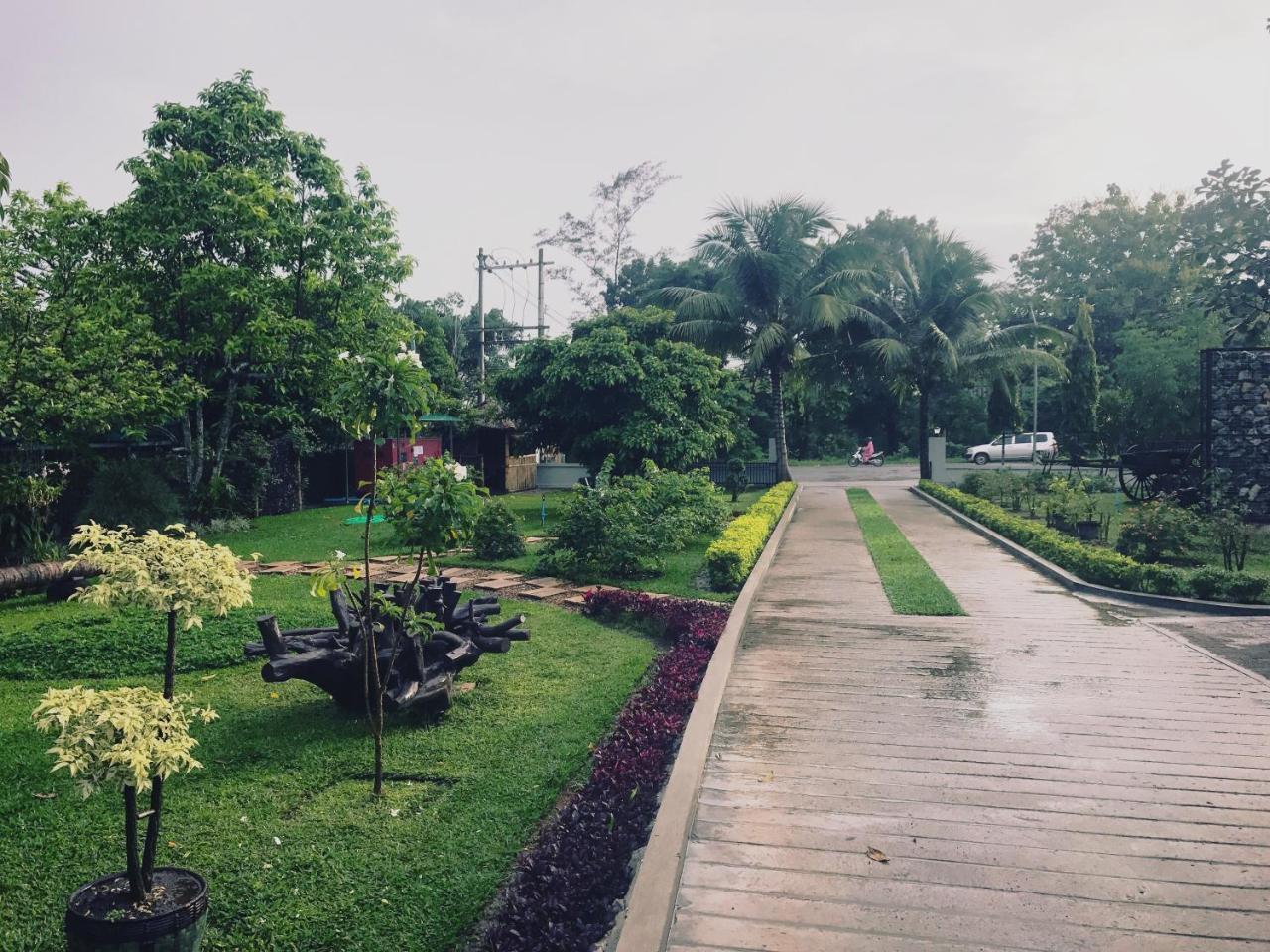 Golden Dream Hotel Mawlamyine Exterior photo